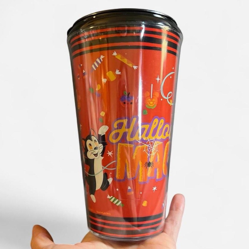 Pluto's Pumpkin Pursuit 2021 - Minnie
Mouse and Figaro Plastic Tumbler
